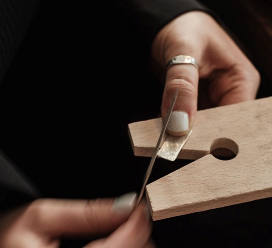 Unleash your creativity as a silversmith