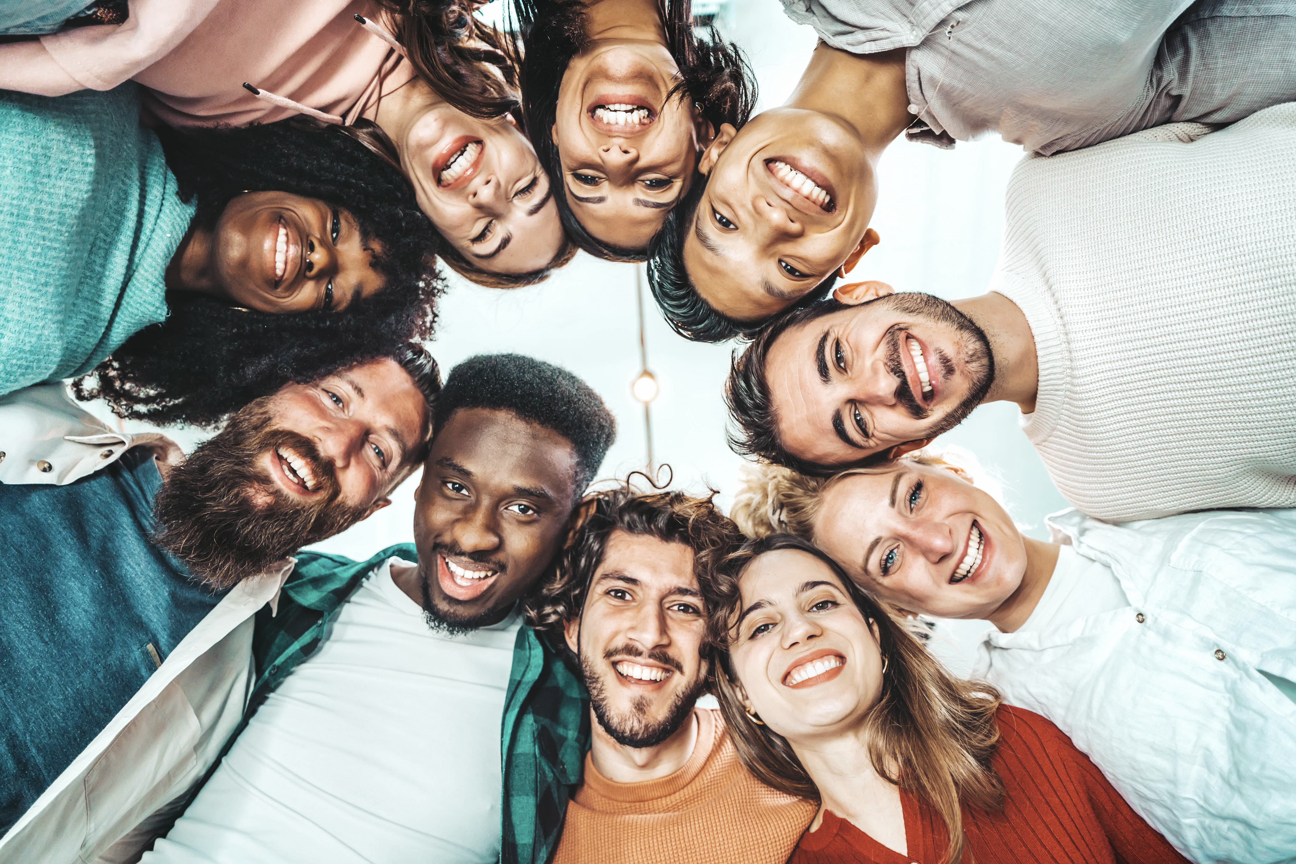 Breaking out of the Expat Bubble: How to make Intercultural Connections & Friends
