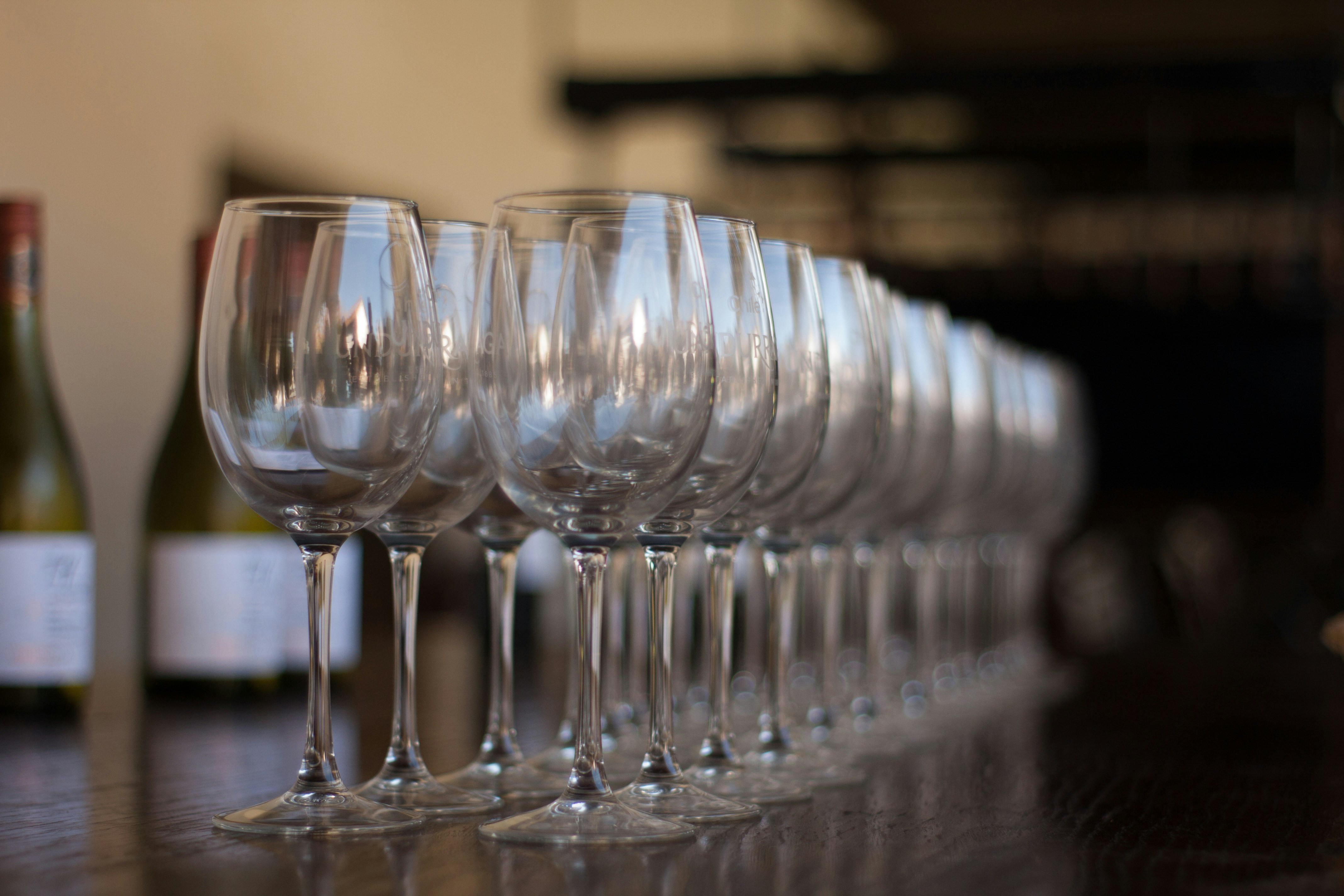 IDA NextGen x Fræk Vin: Vinsmagning – Gode køb under 150 kr